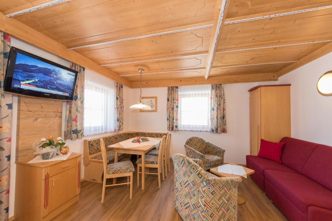 Appartement-Gaestehaus Marie Anderl Saalbach-Hinterglemm Exteriör bild