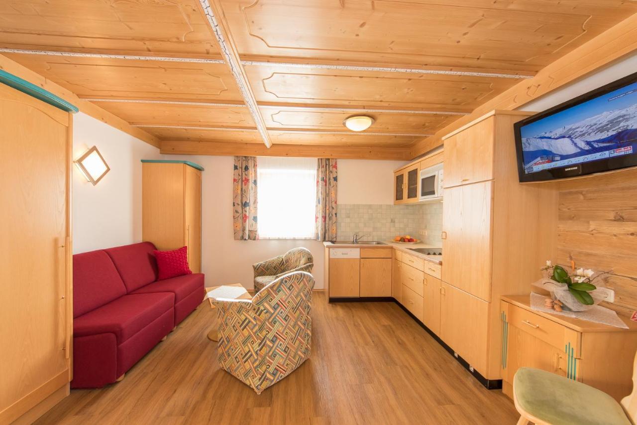Appartement-Gaestehaus Marie Anderl Saalbach-Hinterglemm Exteriör bild