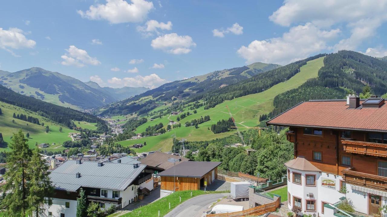 Appartement-Gaestehaus Marie Anderl Saalbach-Hinterglemm Exteriör bild