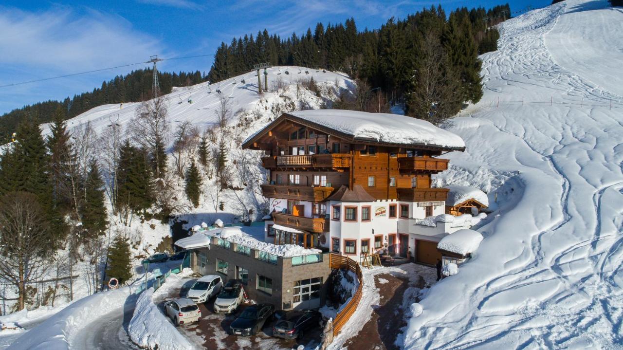Appartement-Gaestehaus Marie Anderl Saalbach-Hinterglemm Exteriör bild